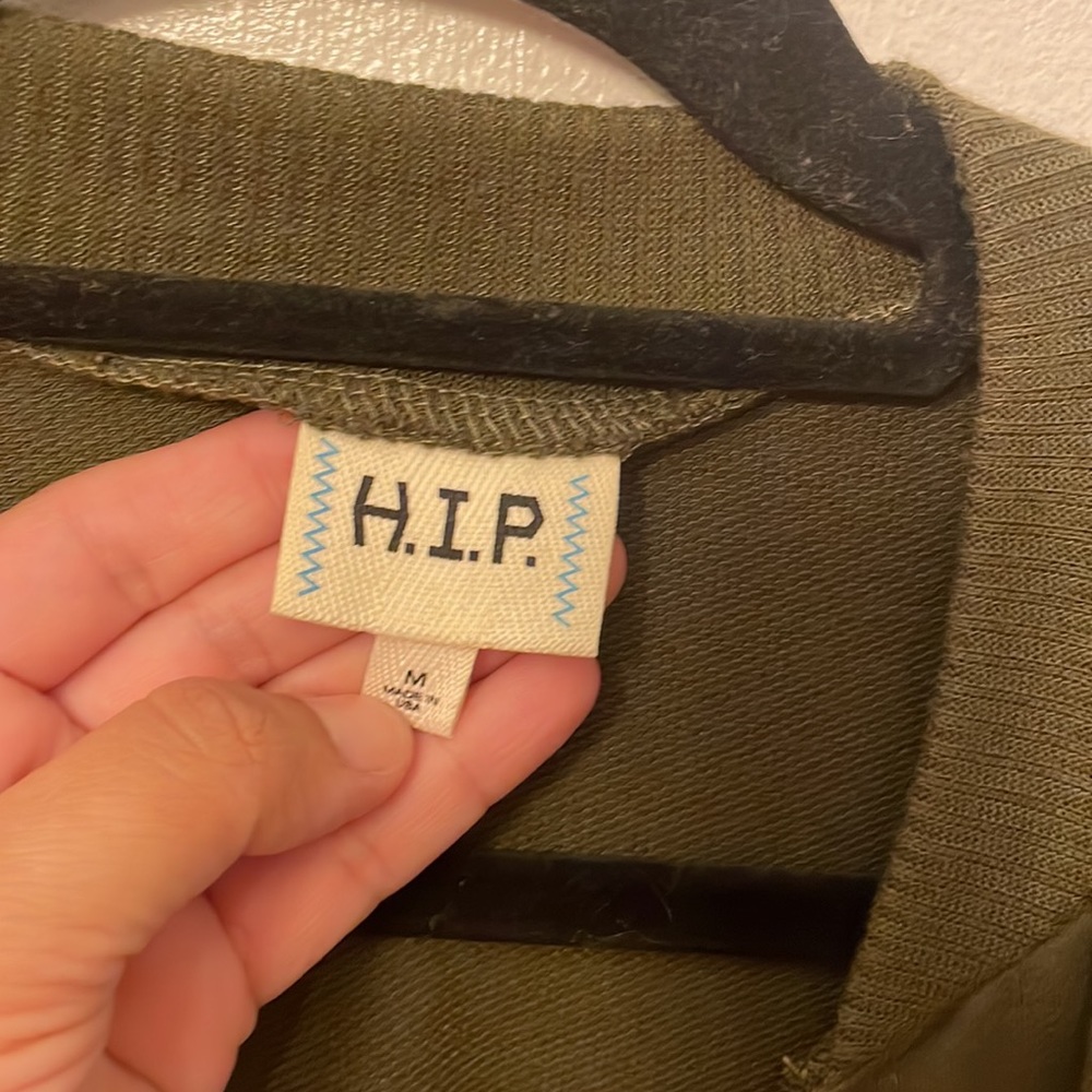H.I.P. Sleeveless cardigan - Picture 3 of 7